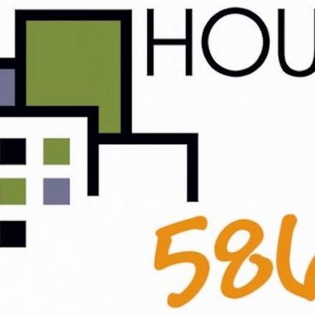 House 5863- Chicago'S Premier Bed And Breakfast Exteriör bild