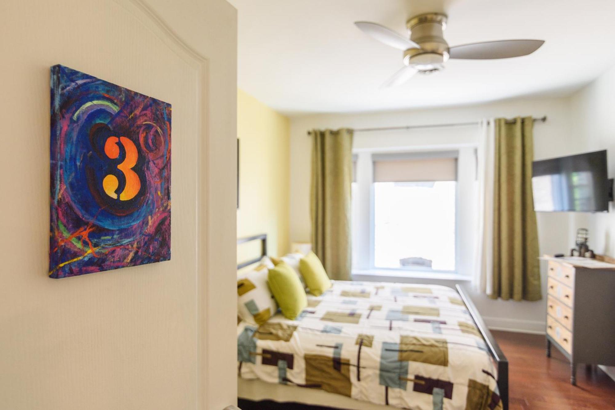 House 5863- Chicago'S Premier Bed And Breakfast Rum bild