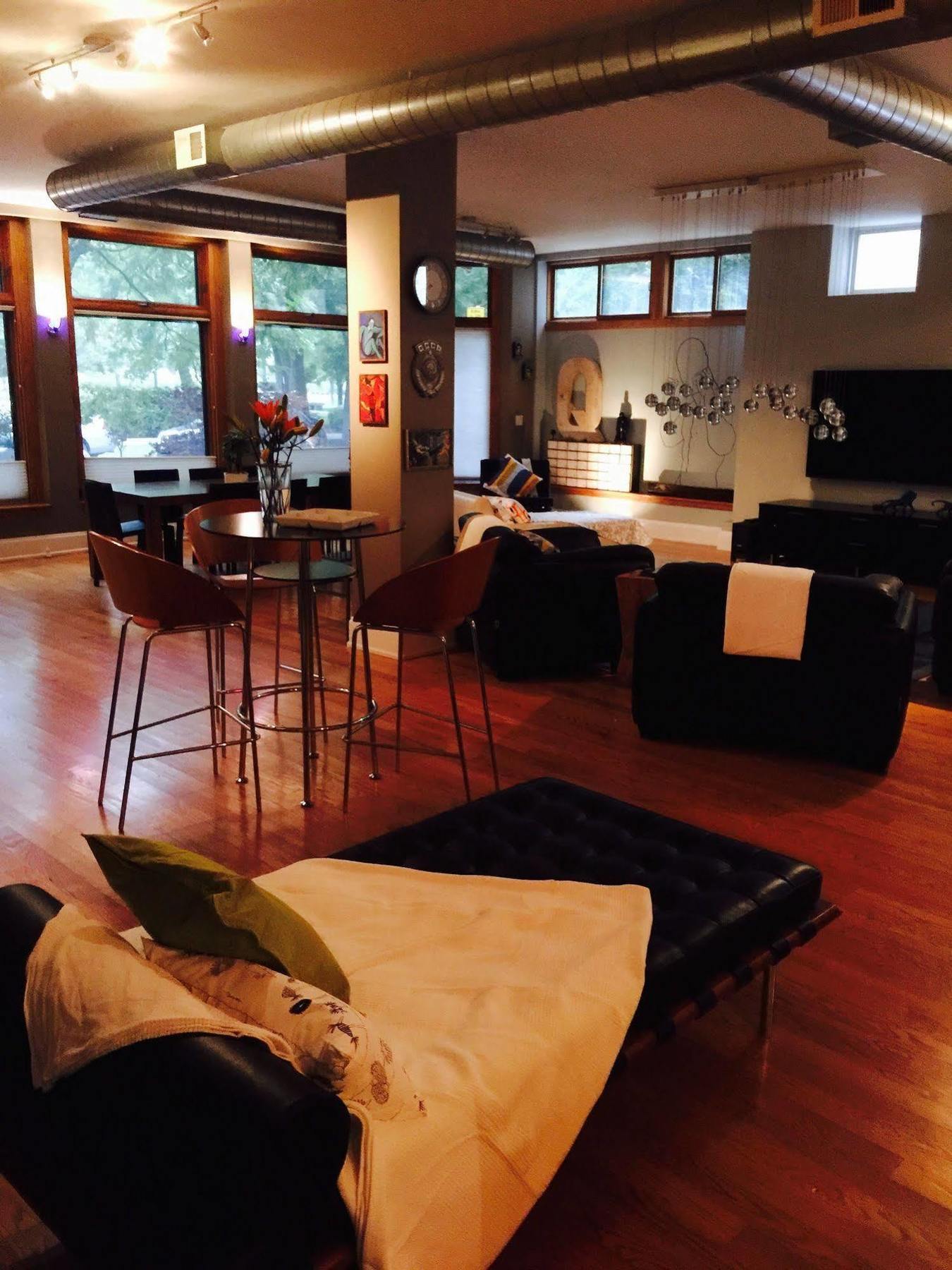 House 5863- Chicago'S Premier Bed And Breakfast Exteriör bild